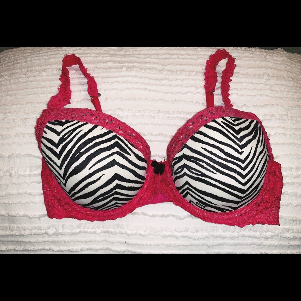 PINK Victoria’s Secret 34C Lace Wing Demi Bra